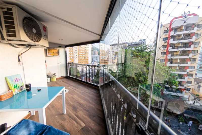 Apartamento à venda com 3 quartos, 111m² - Foto 21