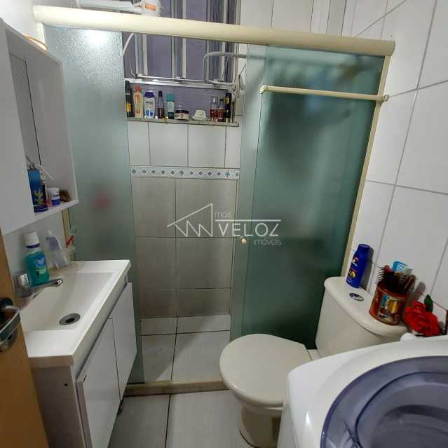 Apartamento à venda com 1 quarto, 45m² - Foto 9