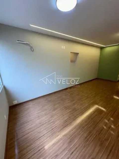 Apartamento à venda com 2 quartos, 78m² - Foto 4