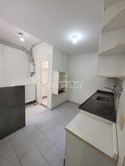 Apartamento à venda com 2 quartos, 63m² - Foto 7