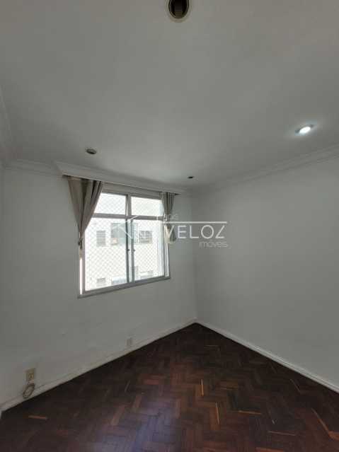 Apartamento à venda com 2 quartos, 63m² - Foto 16