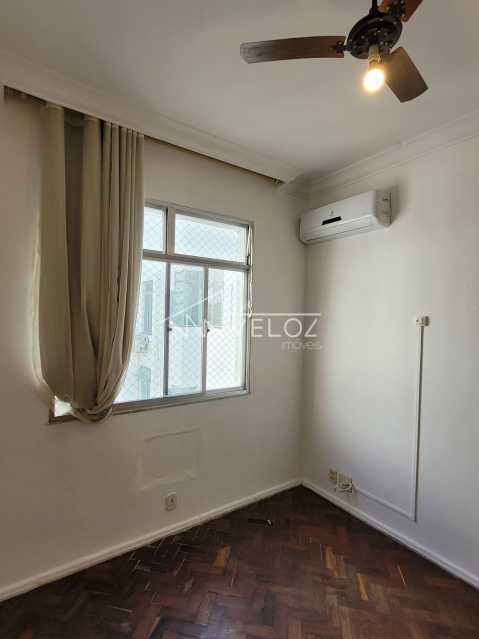 Apartamento à venda com 2 quartos, 63m² - Foto 20