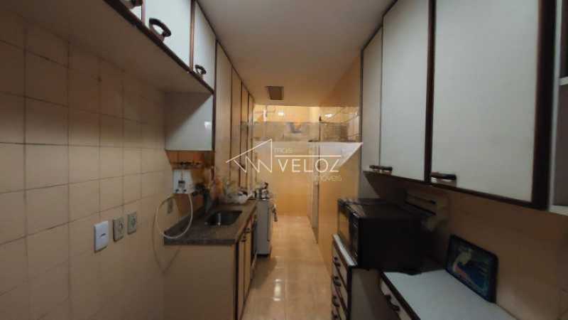 Apartamento à venda com 3 quartos, 90m² - Foto 4