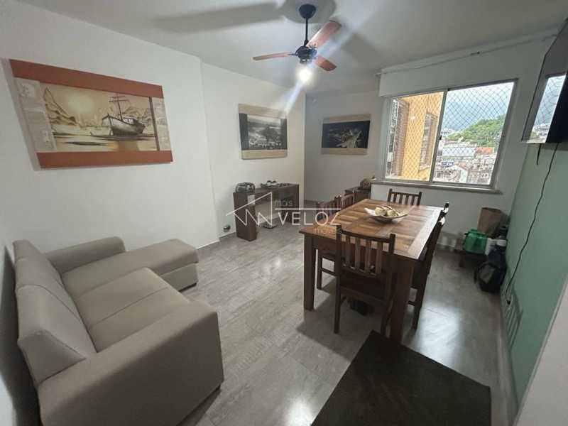 Apartamento à venda com 2 quartos, 45m² - Foto 1