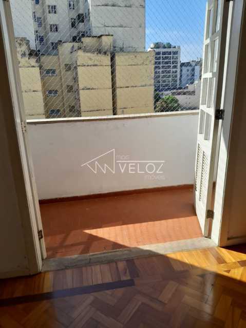 Apartamento à venda com 1 quarto, 45m² - Foto 1