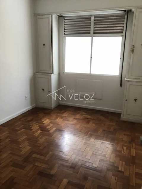 Apartamento à venda com 2 quartos, 80m² - Foto 3