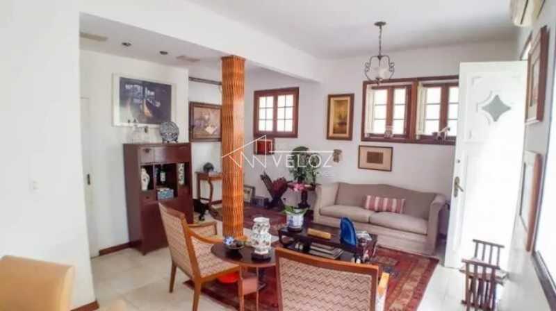 Casa à venda com 3 quartos, 110m² - Foto 2