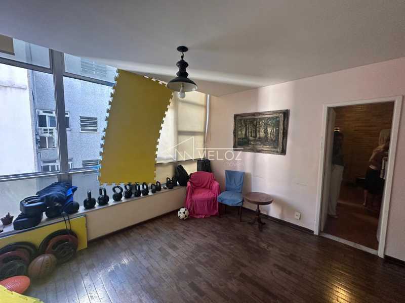 Apartamento à venda com 3 quartos, 81m² - Foto 3