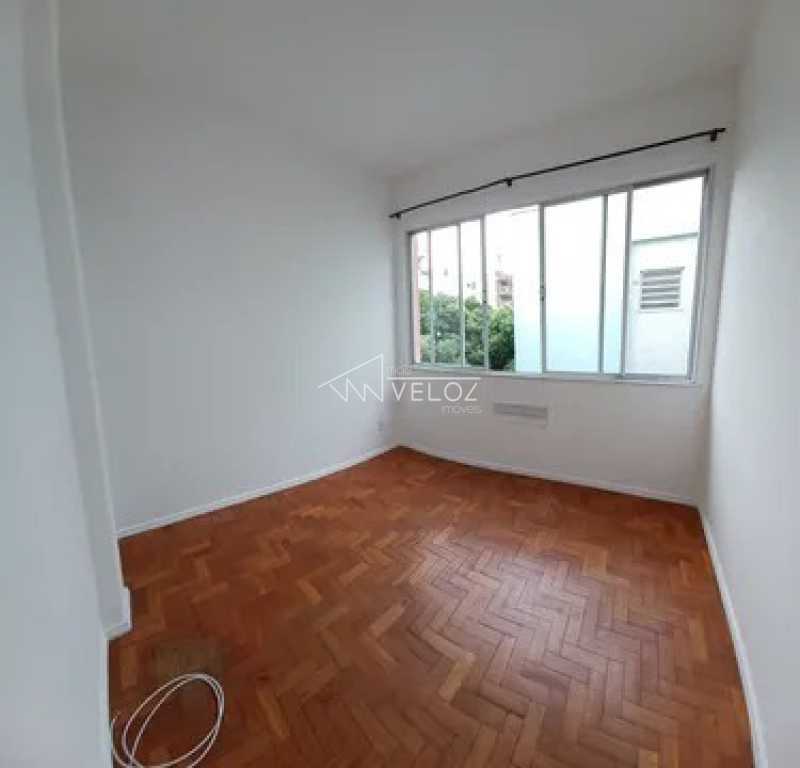 Apartamento à venda com 2 quartos, 58m² - Foto 4