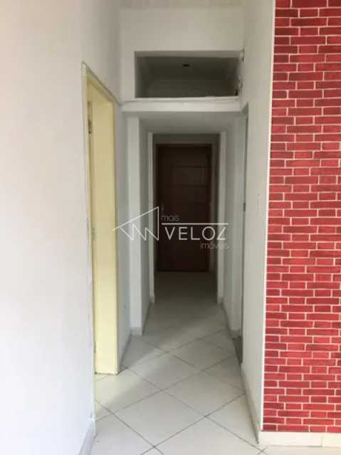 Apartamento à venda com 2 quartos, 63m² - Foto 4