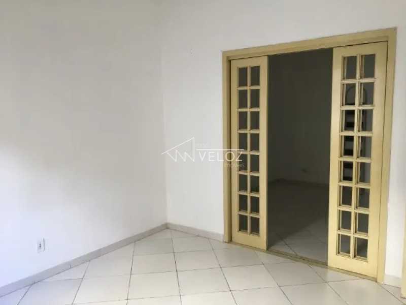 Apartamento à venda com 2 quartos, 63m² - Foto 8