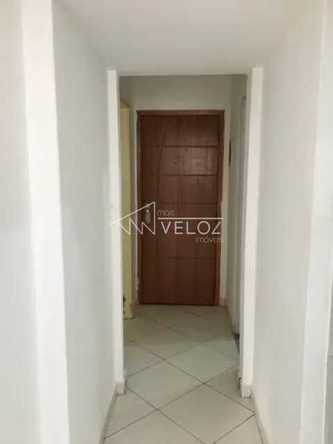 Apartamento à venda com 2 quartos, 63m² - Foto 3