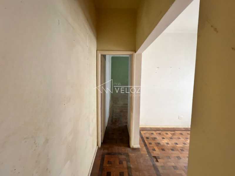 Apartamento à venda com 2 quartos, 42m² - Foto 8