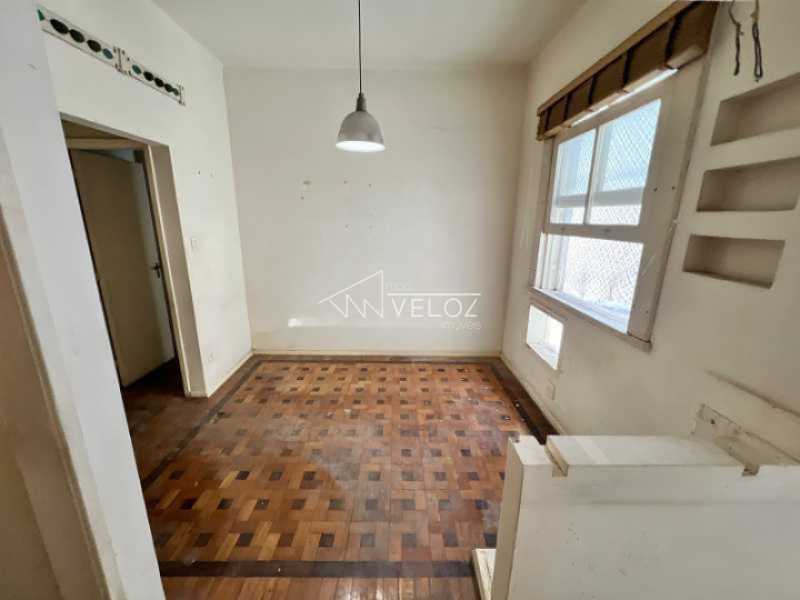 Apartamento à venda com 2 quartos, 42m² - Foto 18