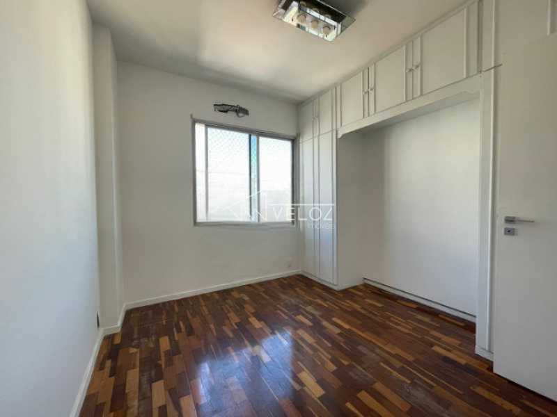 Apartamento à venda com 2 quartos, 82m² - Foto 20