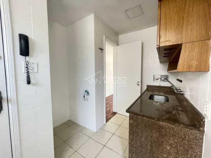 Apartamento à venda com 2 quartos, 82m² - Foto 24