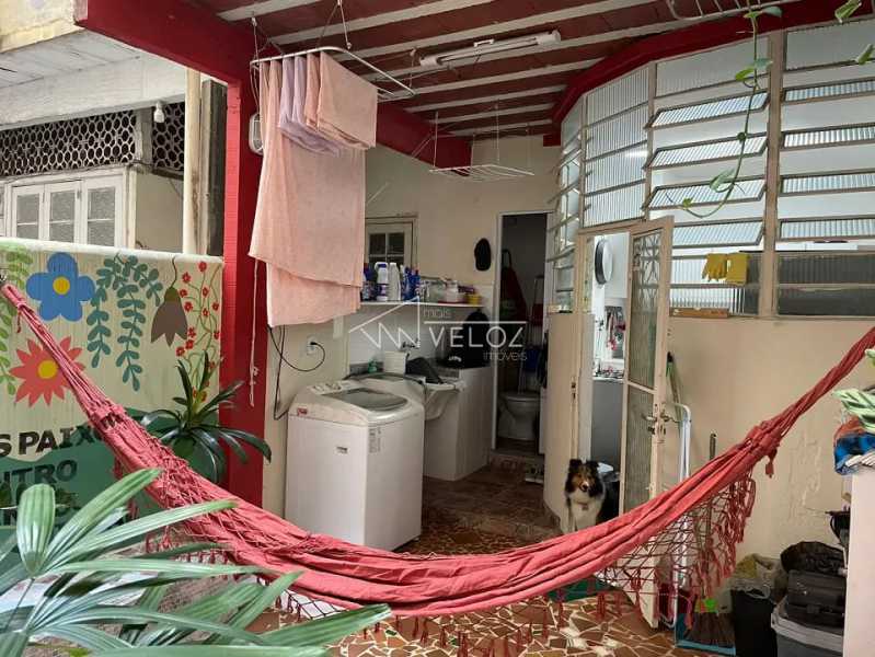 Apartamento à venda com 2 quartos, 87m² - Foto 14