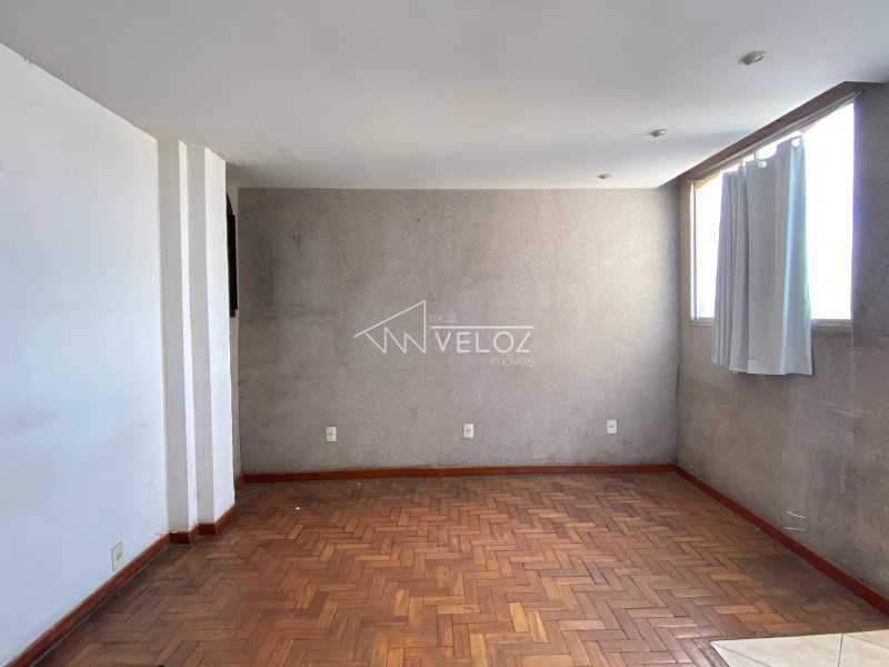 Apartamento à venda com 2 quartos, 54m² - Foto 2