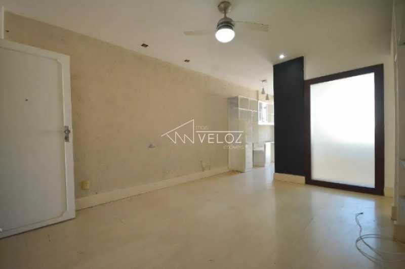 Apartamento à venda com 2 quartos, 58m² - Foto 1