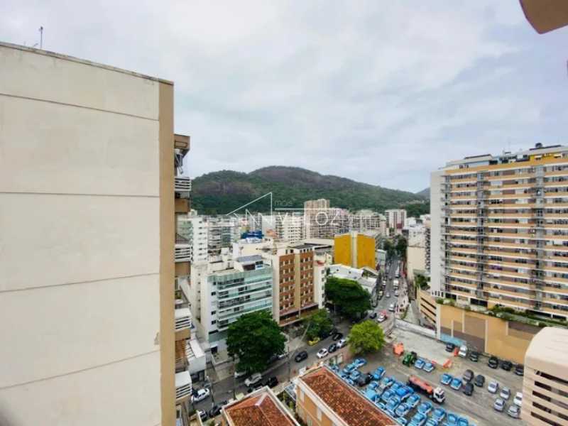 Apartamento à venda com 1 quarto, 50m² - Foto 5