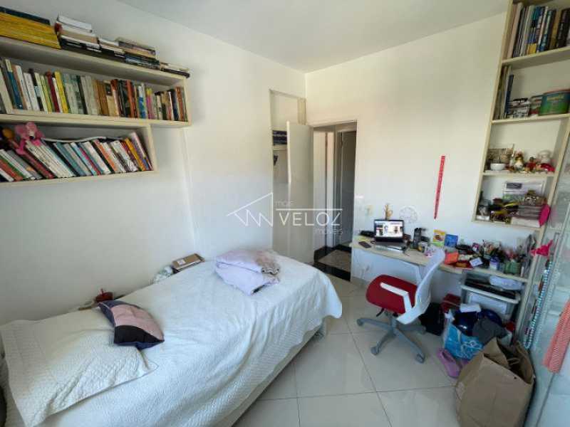 Apartamento à venda com 2 quartos, 62m² - Foto 1