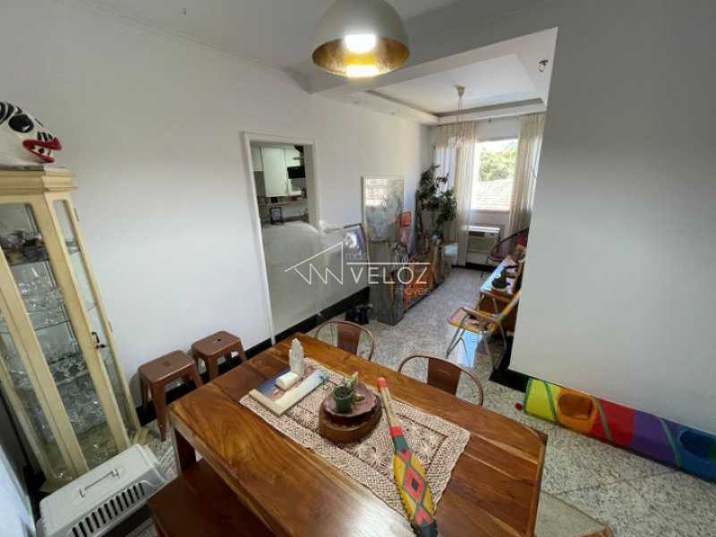 Apartamento à venda com 2 quartos, 62m² - Foto 10