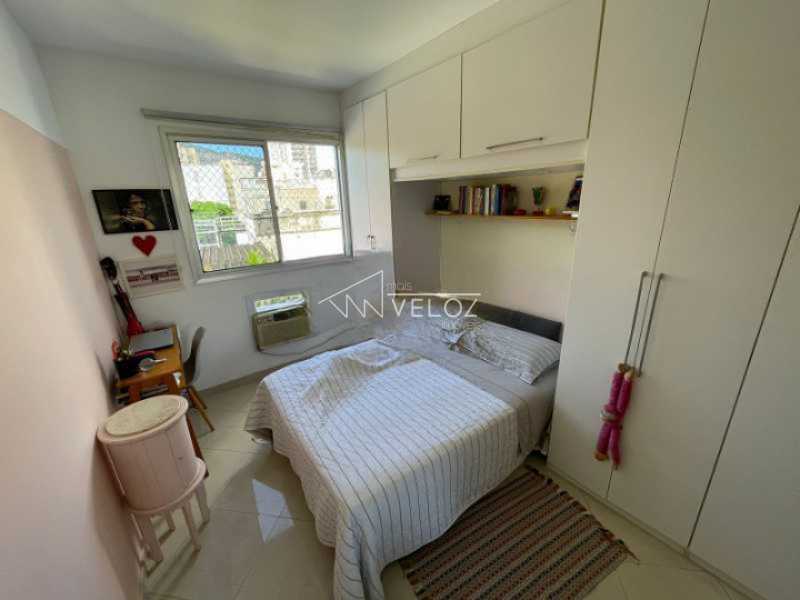 Apartamento à venda com 2 quartos, 62m² - Foto 12