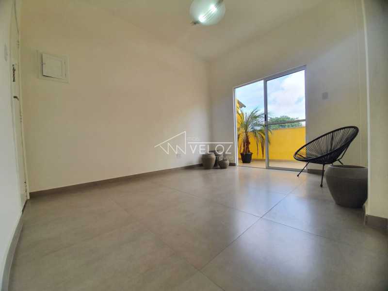 Apartamento à venda com 1 quarto, 56m² - Foto 3