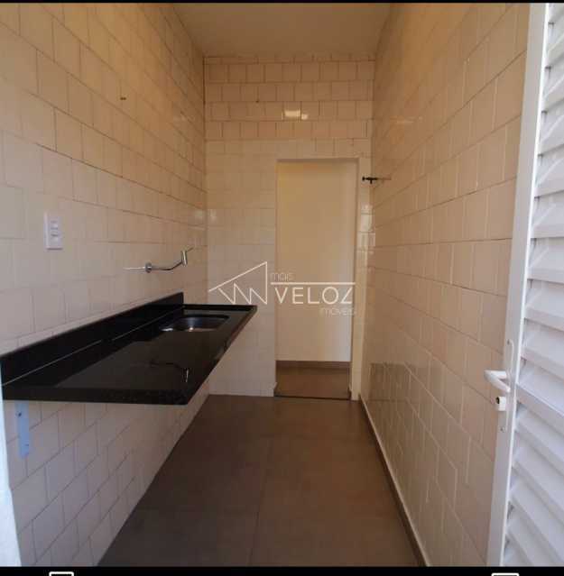 Apartamento à venda com 1 quarto, 56m² - Foto 11