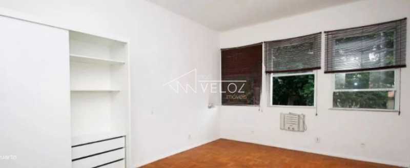 Apartamento à venda com 1 quarto, 30m² - Foto 2