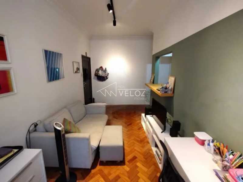 Apartamento à venda com 1 quarto, 52m² - Foto 1