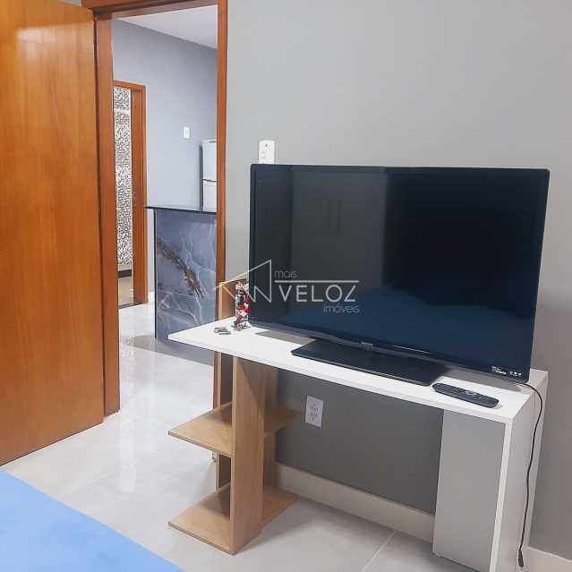 Apartamento à venda com 1 quarto, 43m² - Foto 12