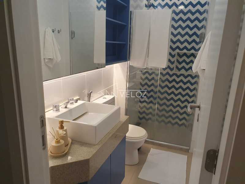 Apartamento à venda com 2 quartos, 69m² - Foto 27