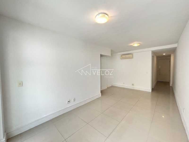 Apartamento à venda com 3 quartos, 94m² - Foto 3