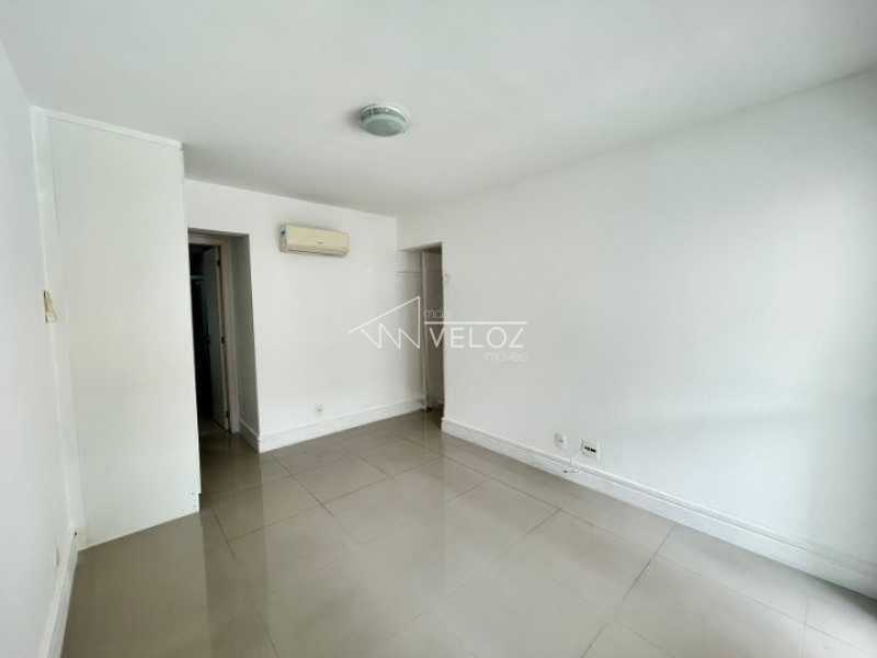 Apartamento à venda com 3 quartos, 94m² - Foto 4