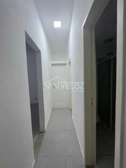 Apartamento à venda com 2 quartos, 75m² - Foto 10