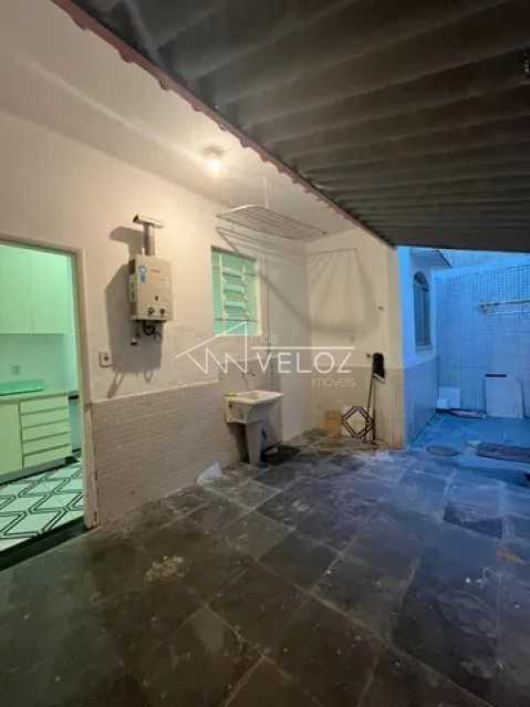 Apartamento à venda com 2 quartos, 75m² - Foto 11