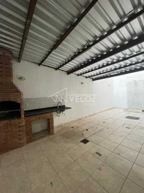 Apartamento à venda com 2 quartos, 75m² - Foto 1