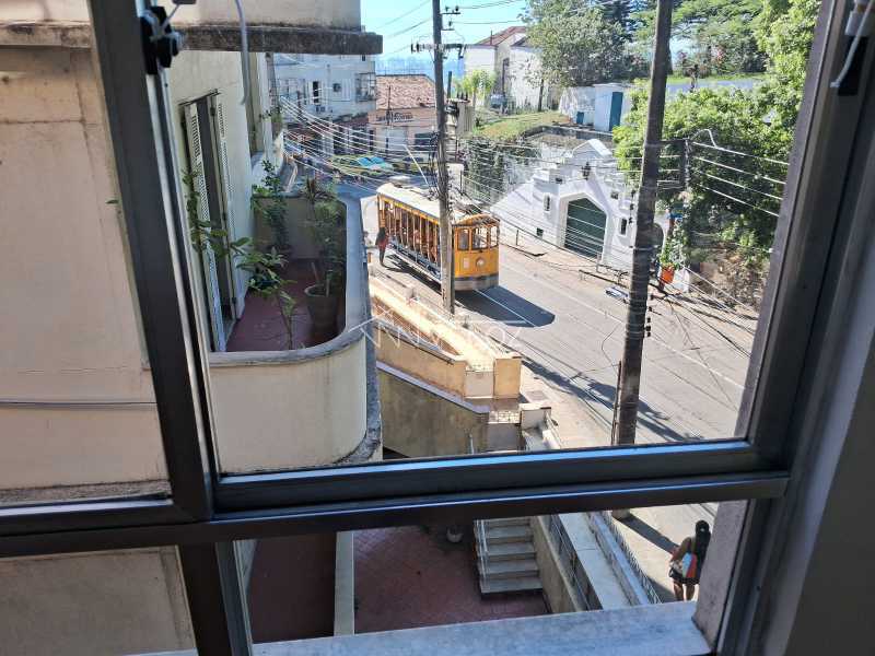 Apartamento à venda com 3 quartos, 100m² - Foto 6