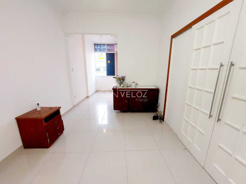 Apartamento à venda com 1 quarto, 40m² - Foto 5