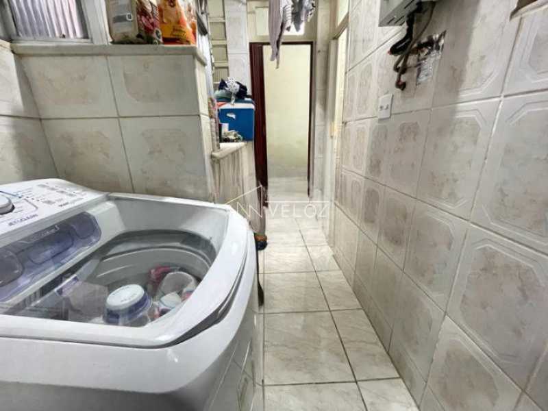 Apartamento à venda com 2 quartos, 67m² - Foto 21