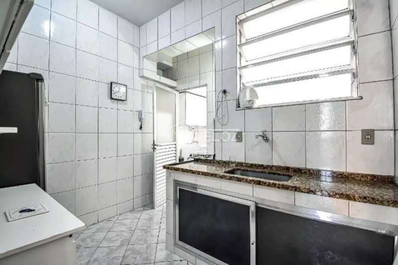 Apartamento à venda com 2 quartos, 102m² - Foto 20