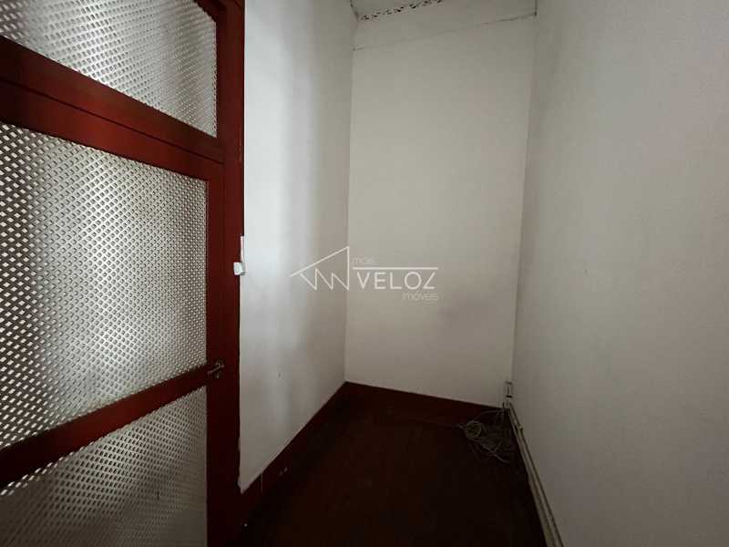 Casa à venda com 3 quartos, 207m² - Foto 22