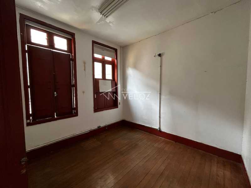 Casa à venda com 3 quartos, 207m² - Foto 31