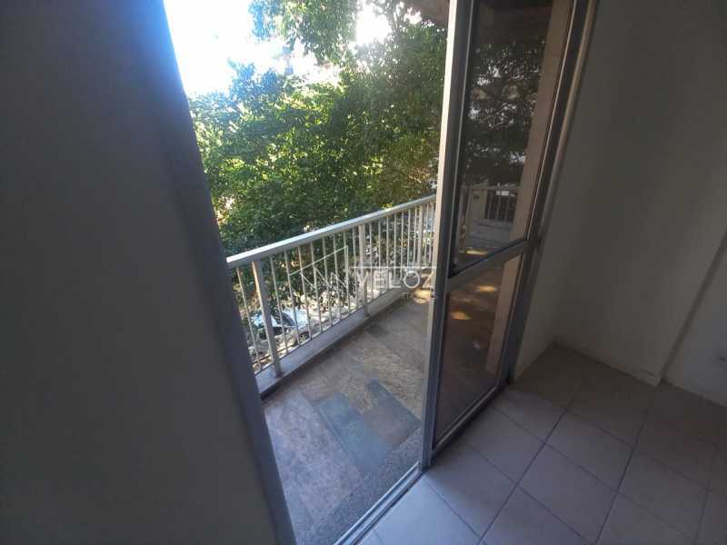 Apartamento à venda com 2 quartos, 97m² - Foto 14