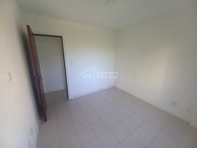 Apartamento à venda com 2 quartos, 97m² - Foto 9