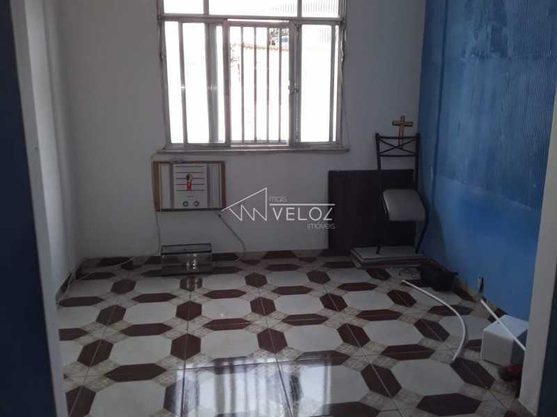 Apartamento à venda com 1 quarto, 23m² - Foto 2