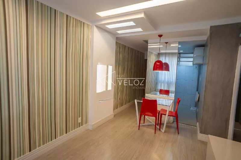 Apartamento à venda com 2 quartos, 49m² - Foto 4