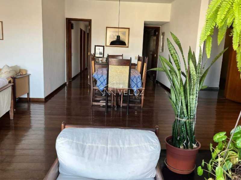 Apartamento à venda com 4 quartos, 184m² - Foto 10