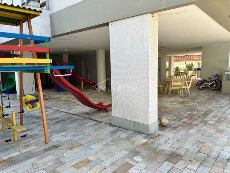 Apartamento à venda com 4 quartos, 184m² - Foto 28